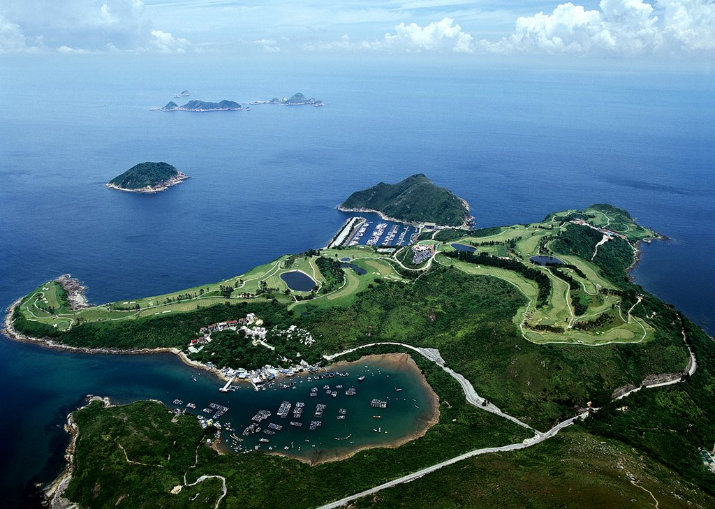 Clearwater Bay G.&C. Club