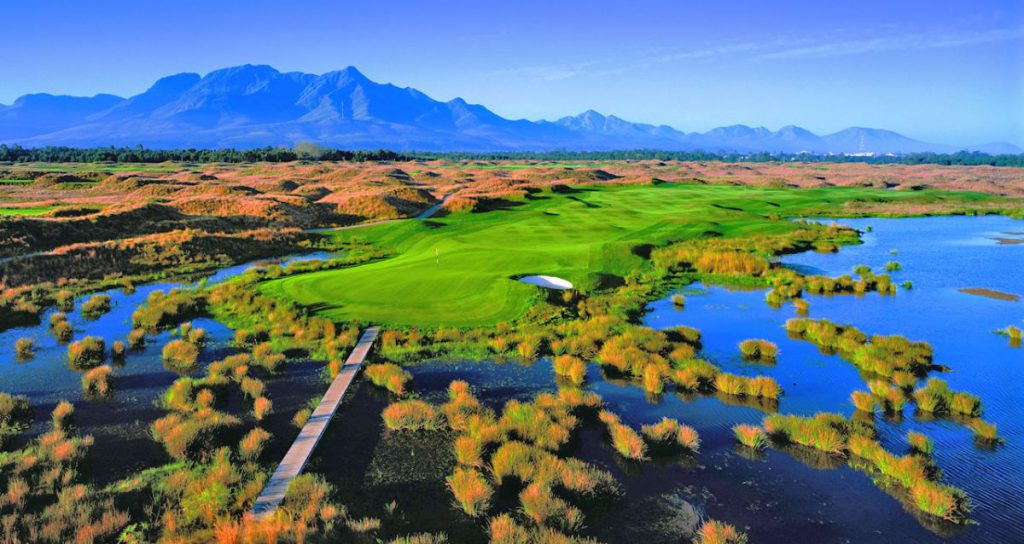 NO.43 (34) The Links at Fancourt 范考特林克斯高尔夫球场
