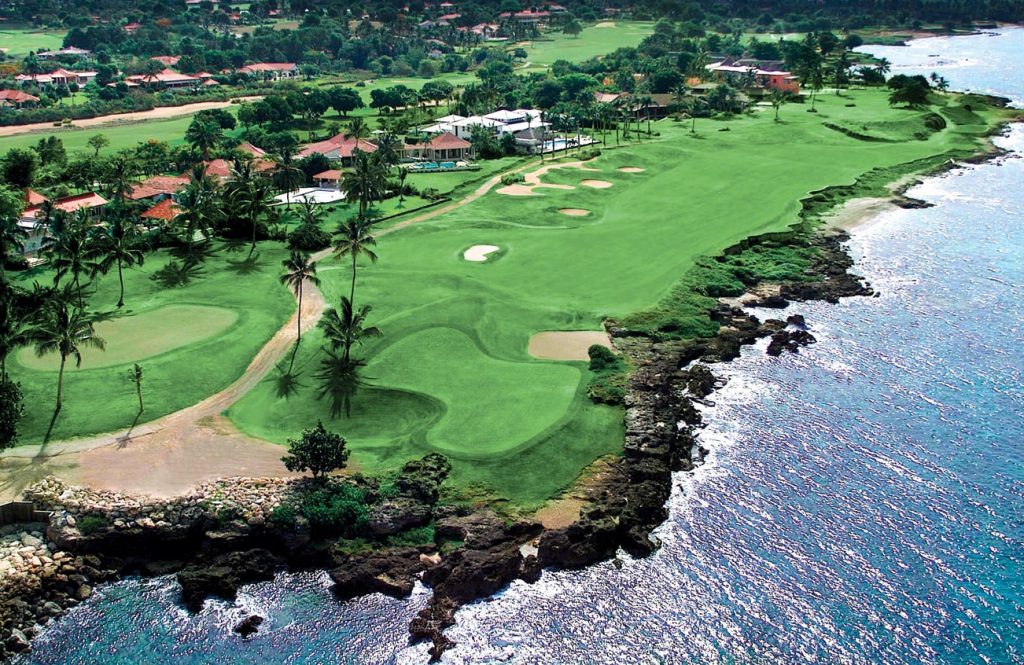 NO.56 (85) Casa de Campo (Teeth of the Dog) 草原之家高尔夫球场(犬牙场)