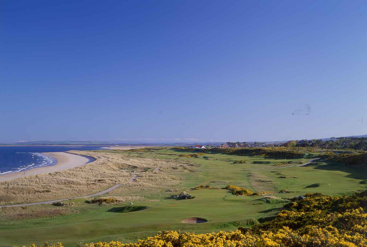 royal-dornoch-golf-club-championship-course-