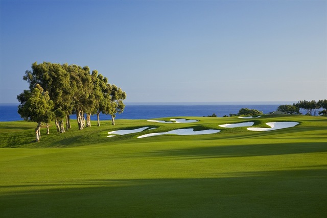 5Makai Golf Club